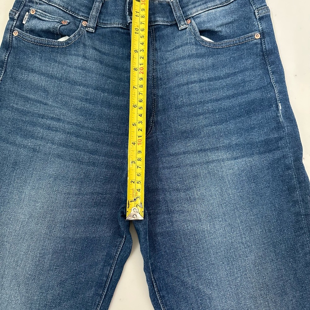 DL1961 Classic Blue Jeans - Picture 7 of 9